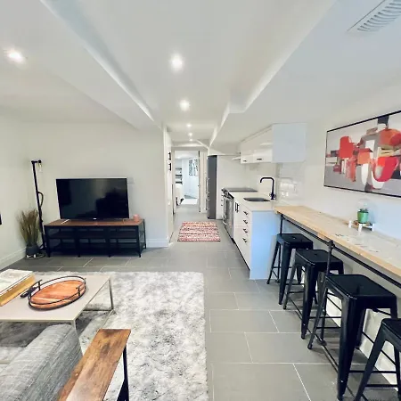1 Bedroom Home In Toronto Downtown East Side